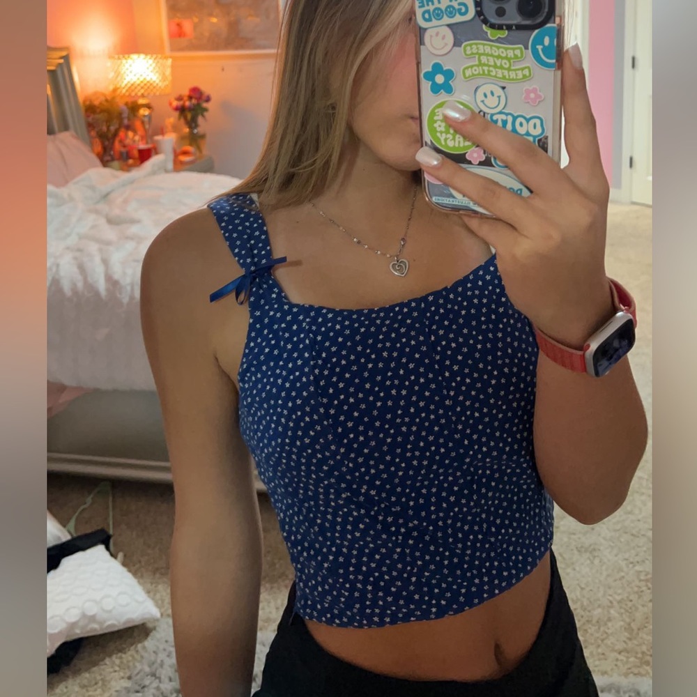 Blue with bows Pacsun crop top
